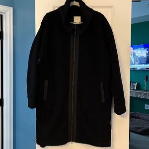 Cozy long Black Fleece Jacket (L)